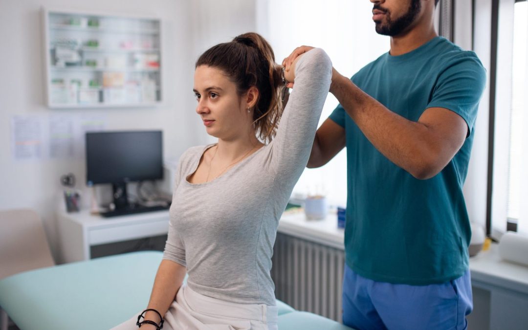 How Does Chiropractic Treatment Help You Stay Active and Injury Free?
